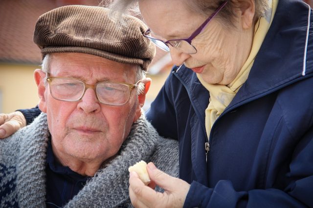 L’importance de l’auxiliaire de vie pour les personnes âgées