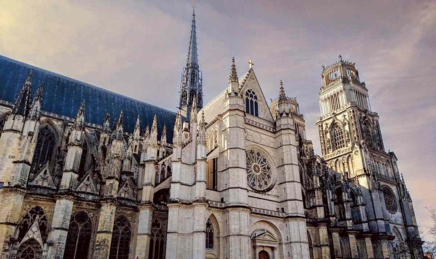 Pourquoi l&rsquo;ABF bloque la rénovation près d&rsquo;une cathédrale